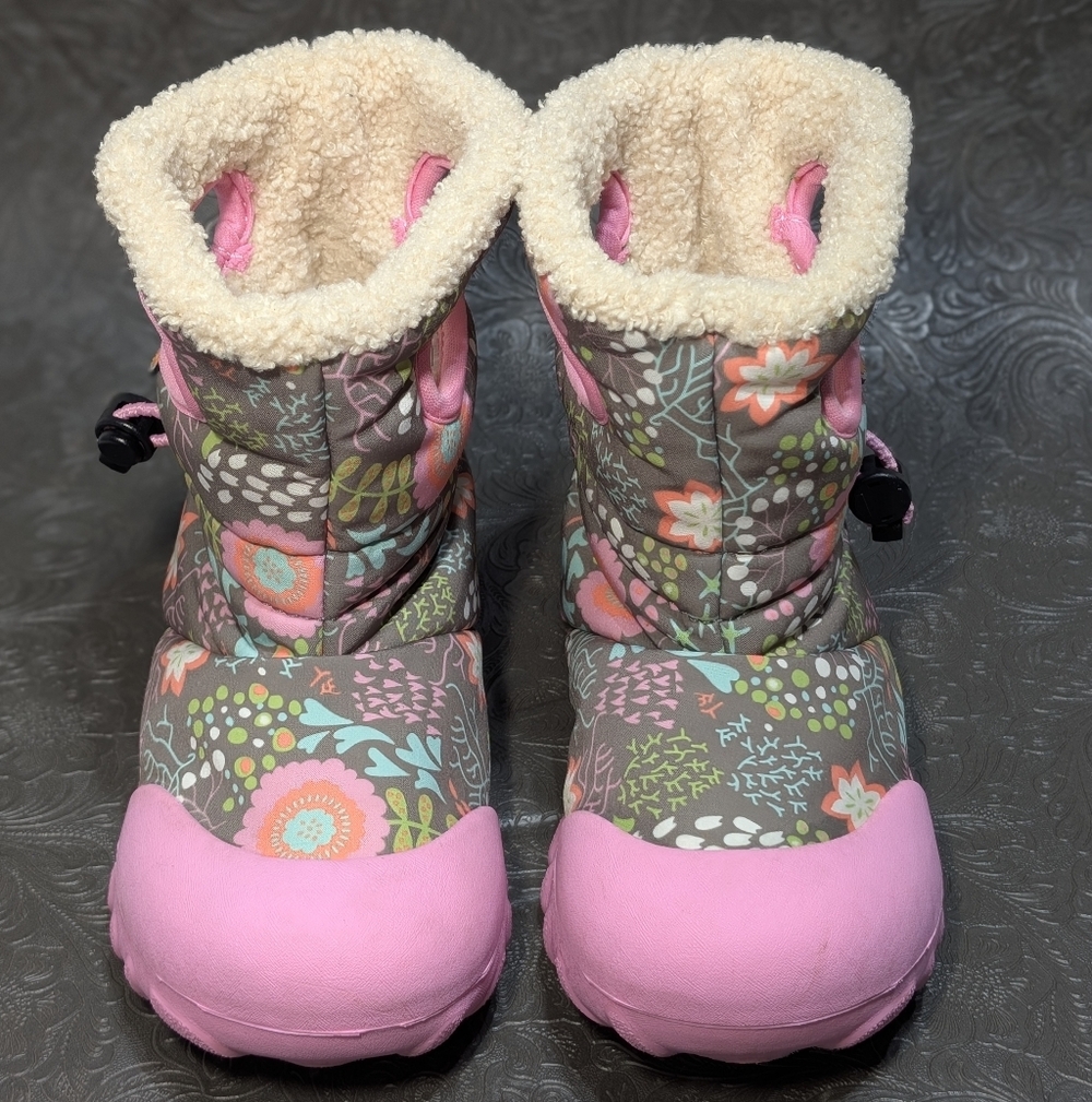BOGS Kids 12 B-Moc Reef Waterproof Pink Floral Winter Boot Fleece Lined